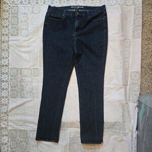DKNY Jeans Soho Skinny Women’s dark was jeans Size 8